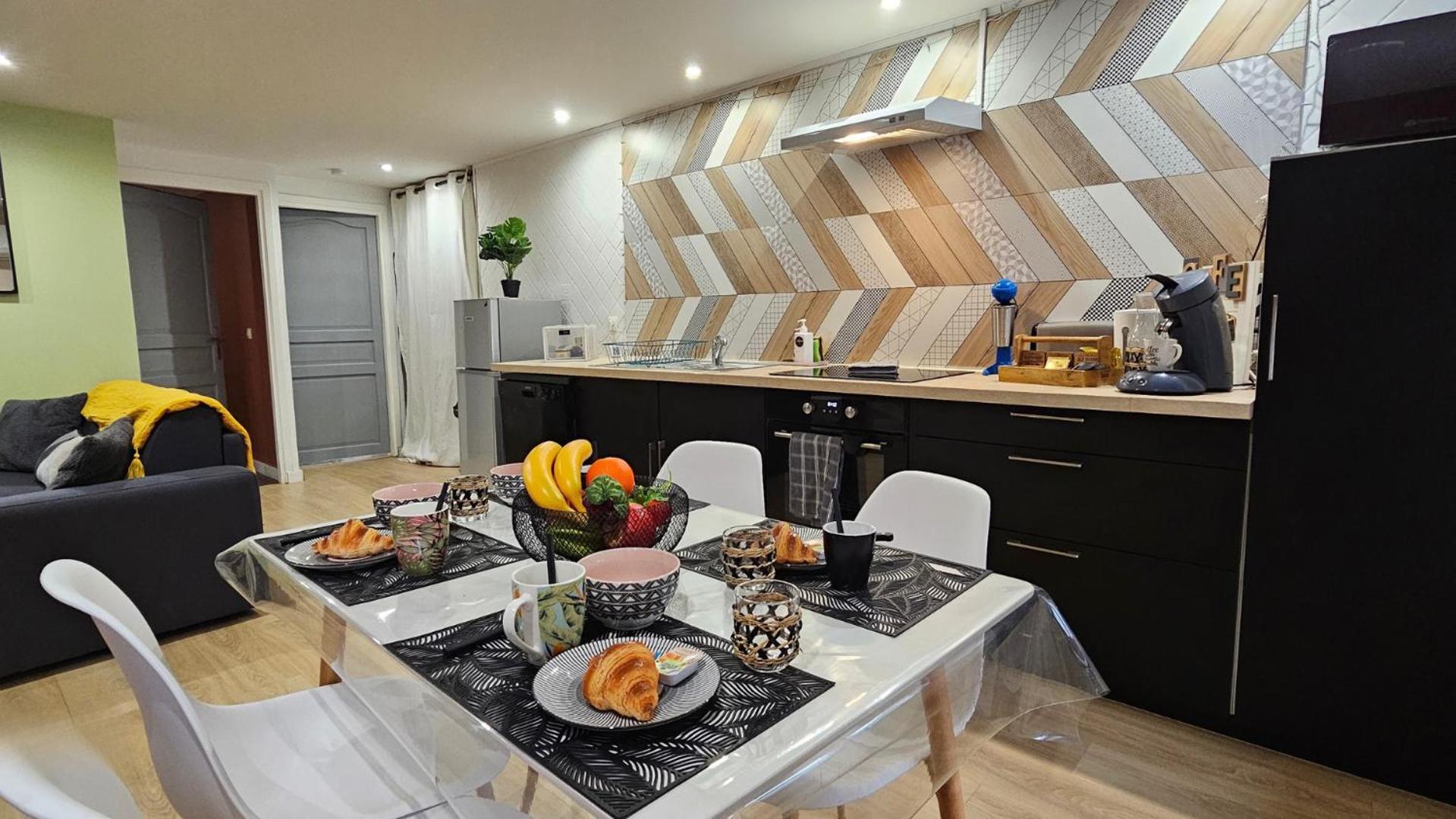 Апартаменты Le Concorde-Wifi-Clim-Parking-3Etoiles-Ockeys Bram Экстерьер фото